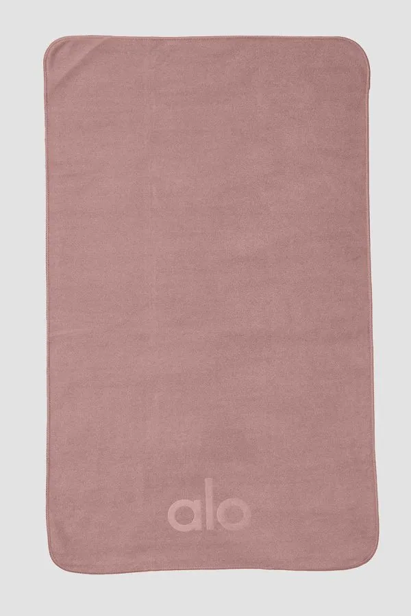 Performance No Sweat Hand Towel - Smoky Quartz
